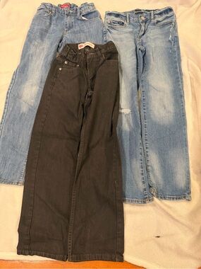 3x20 Gap,Guess, Levi’s kids Denim Jeggings in Blue and black. Jeans for boy